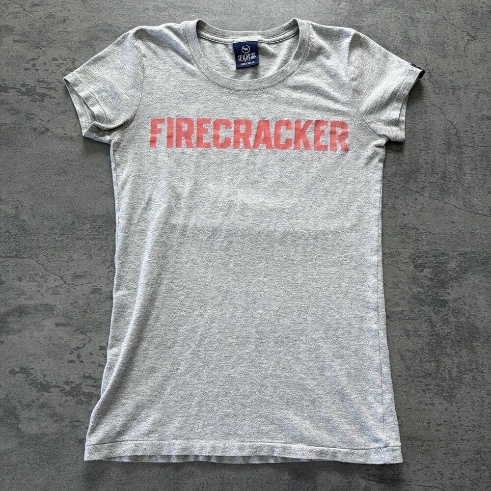 Vintage Y2K S Graphic Baby Tee Womens Small Fire Cracker Love Pink